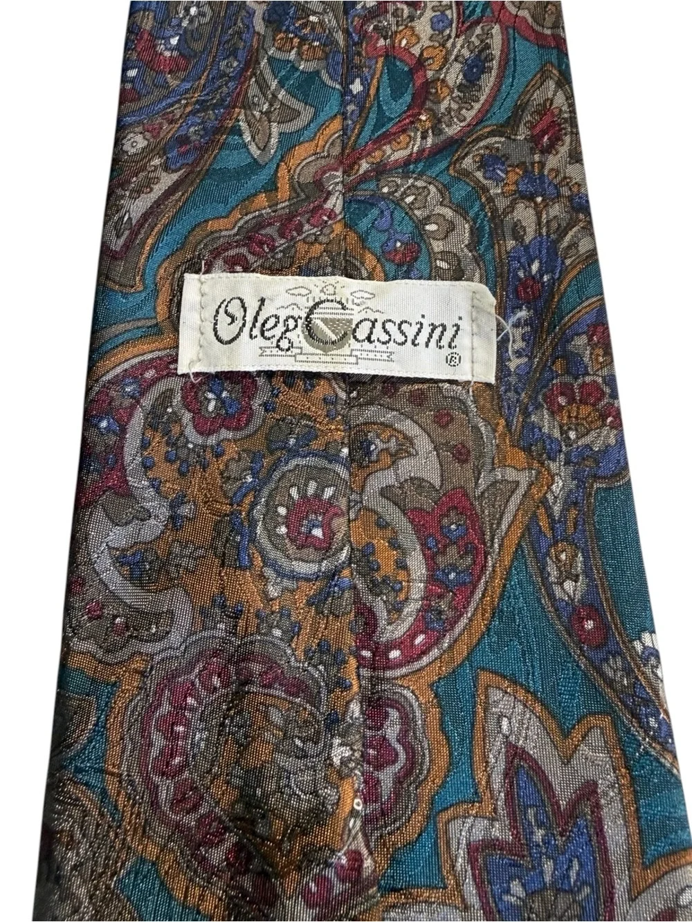 Oleg Cassini 1990’s Era Medallion Tie